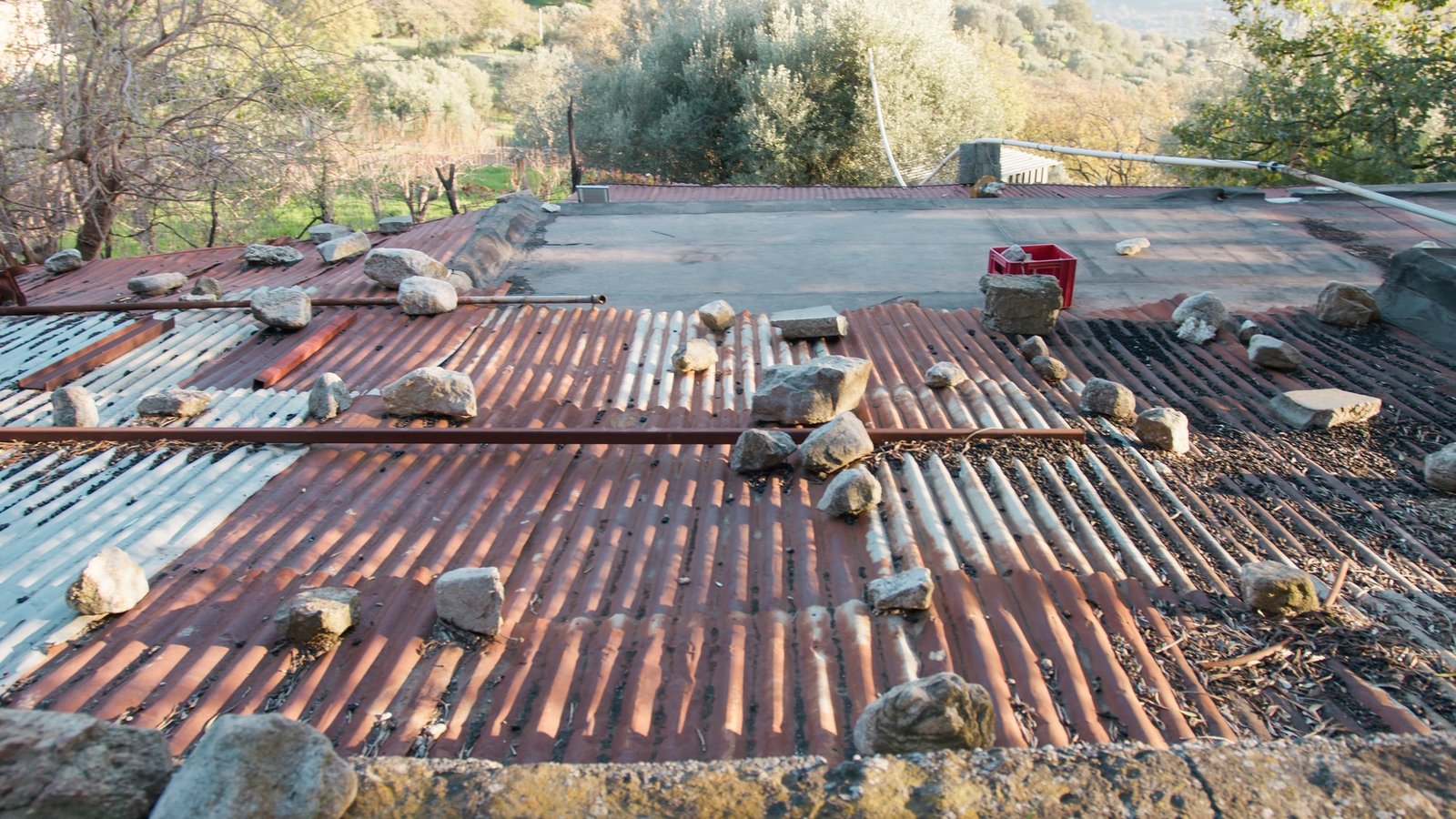 Asbestos Sheet Metal Roof Of An House
